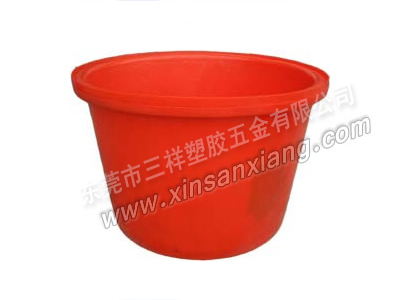 化工桶M型<br>材料：進口PE塑膠原料 良好的衛(wèi)生性和耐腐蝕性